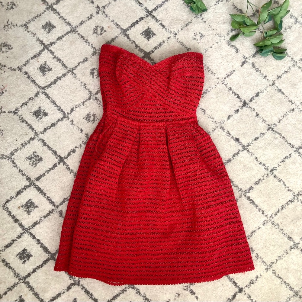 Red woven strapless mini dress